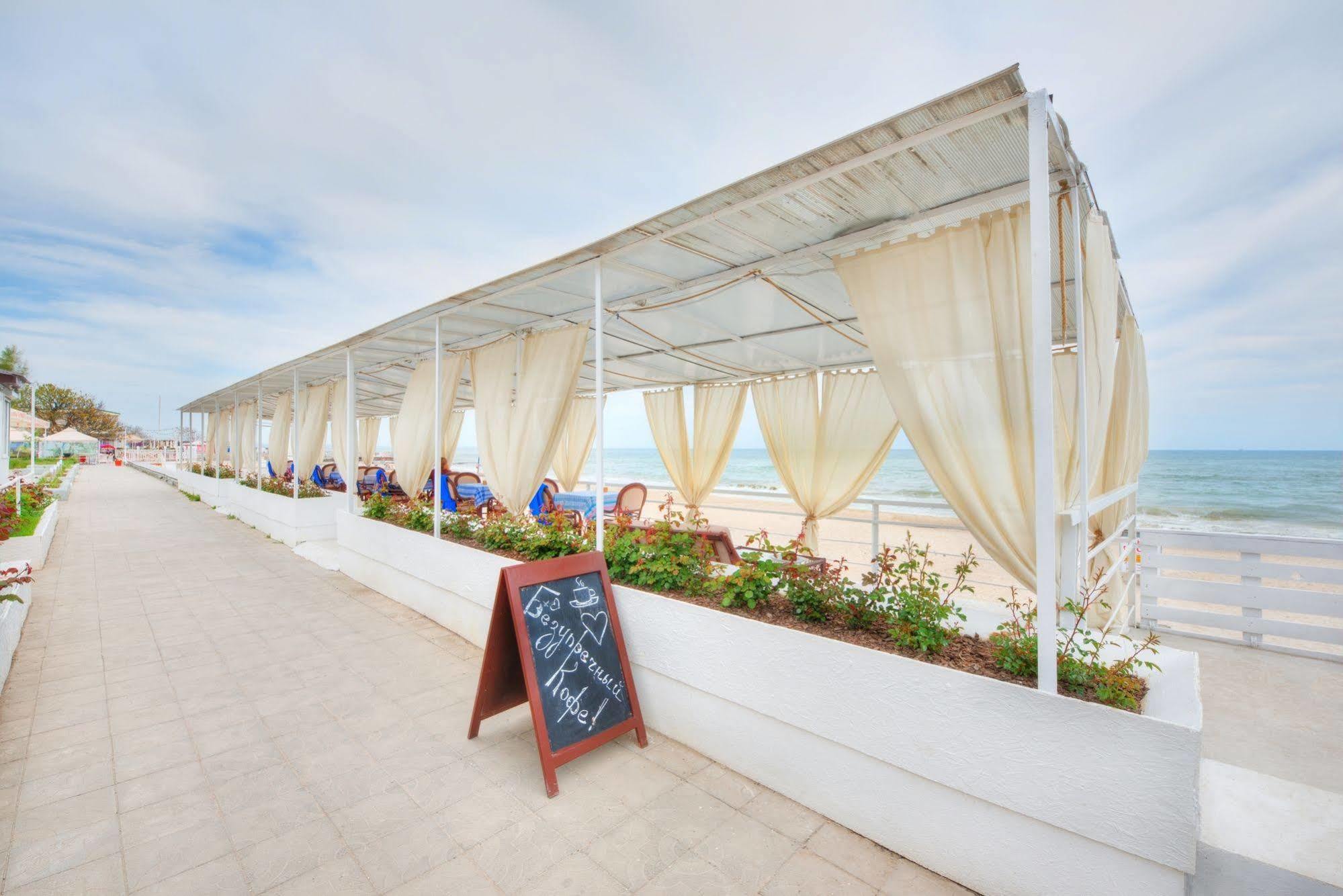Brigantina Hotell Odessa Exteriör bild